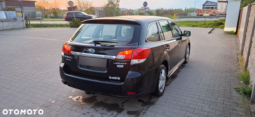Subaru Legacy 2.0 D Comfort Navi - 4