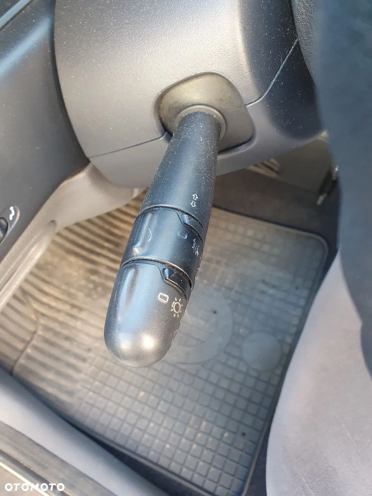 Renault Megane - 24