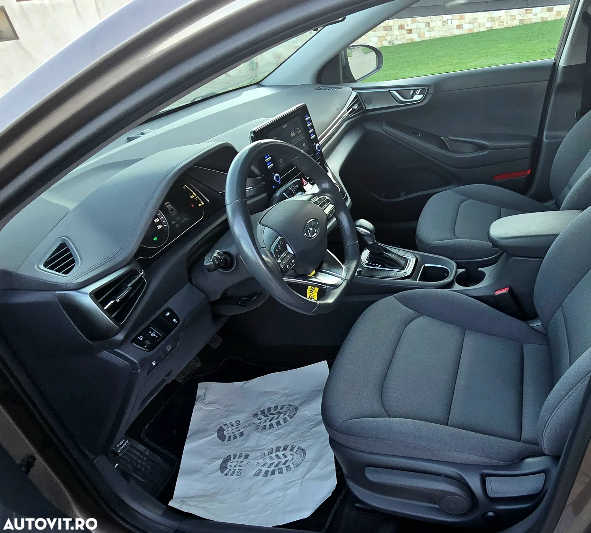 Hyundai IONIQ Hybrid 1.6 GDI Premium - 23