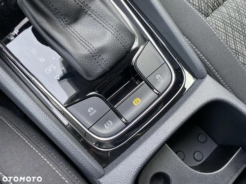 Skoda Karoq 1.5 TSI ACT 4x2 Style DSG - 20