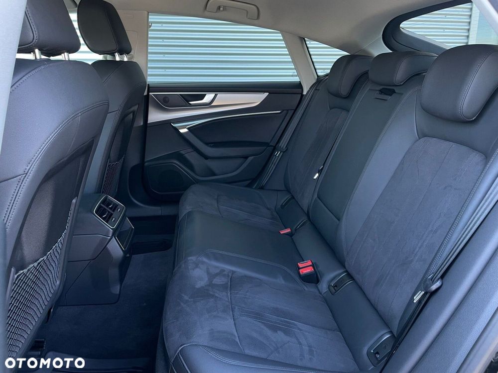 Audi A7 Sportback - 13