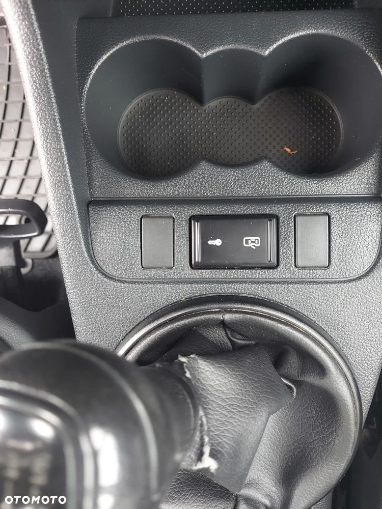 Skoda Fabia 1.2 TSI Active Plus - 17