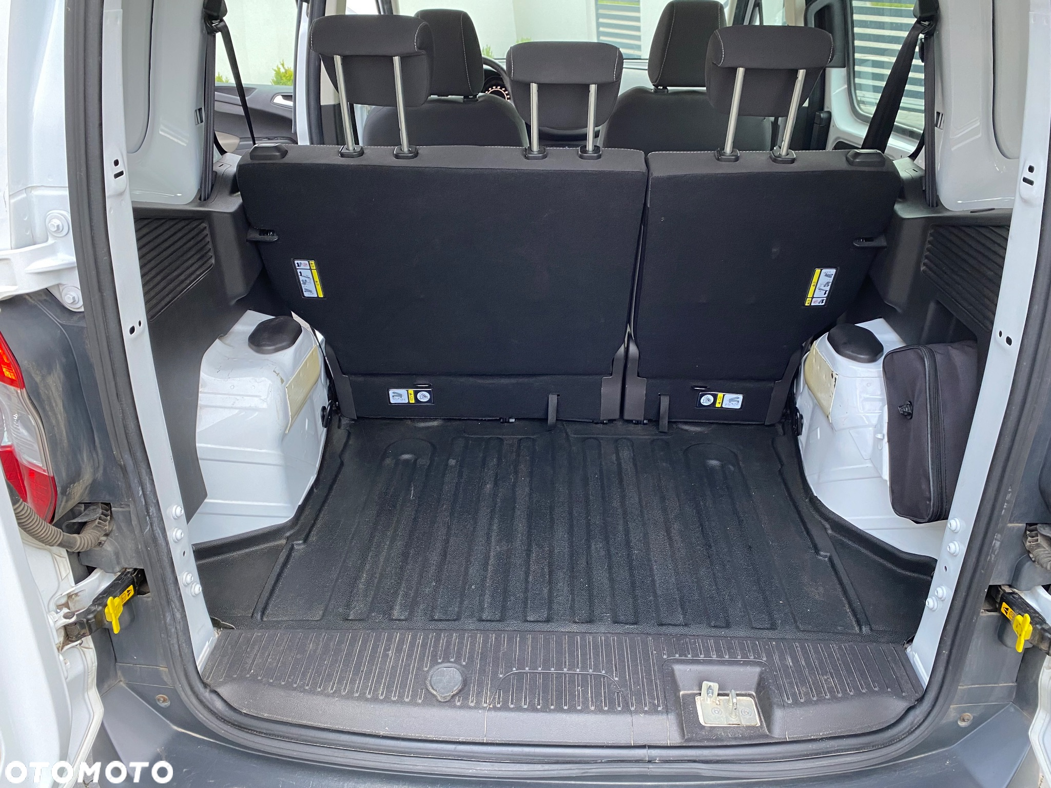 Ford Transit Courier 1.0 EcoBoost Ambiente - 13