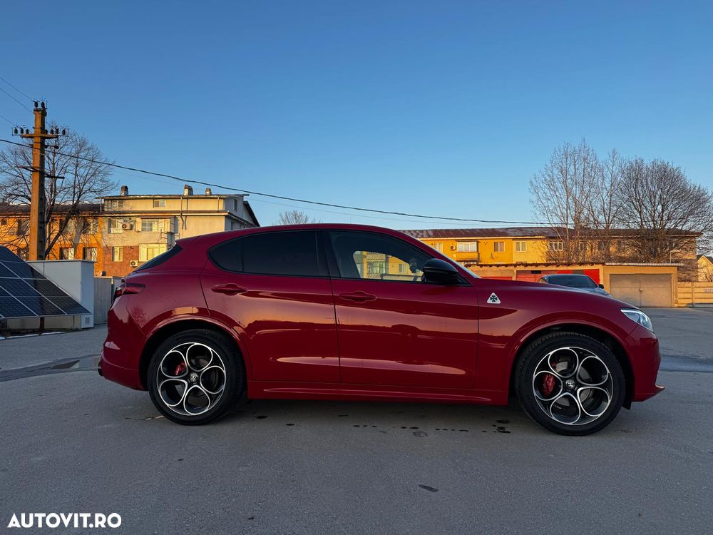 Alfa Romeo Stelvio 2.2 16V AT8 Q4 Veloce Ti - 18