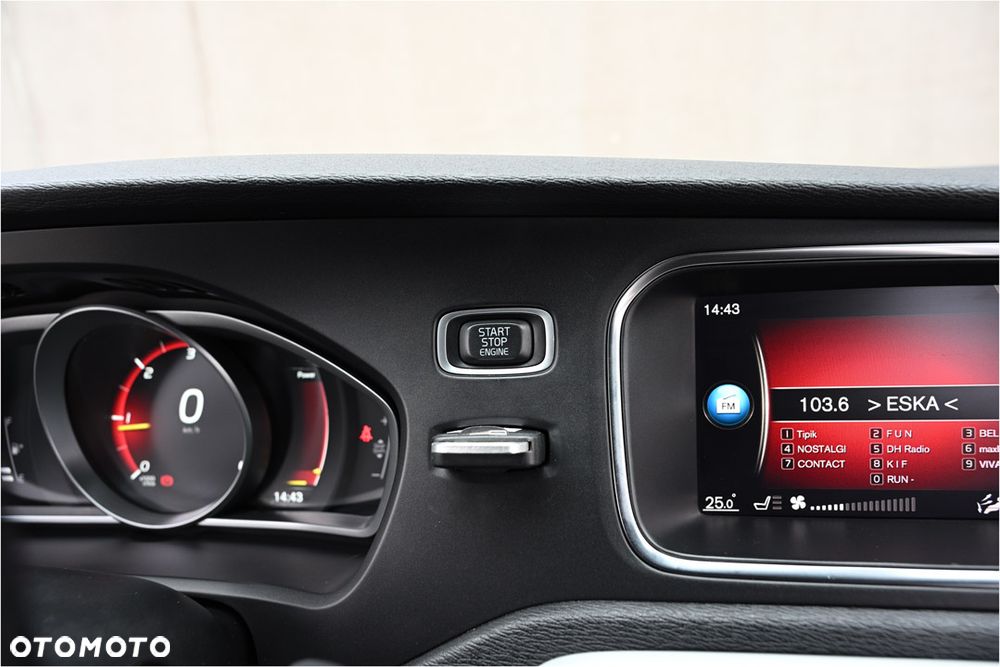 Volvo V40 D3 RDesign - 26