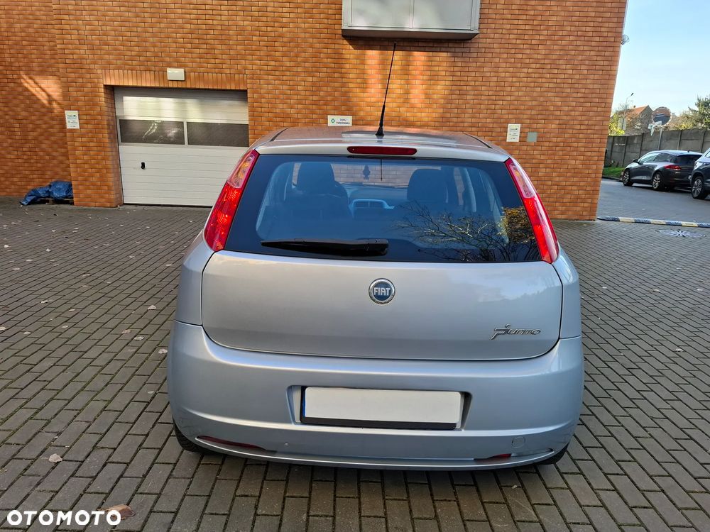 Fiat Grande Punto 1.2 8V Dynamic - 17