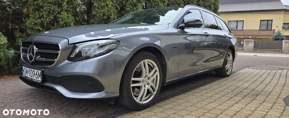 Mercedes-Benz Klasa E 220 d 9G-TRONIC - 18