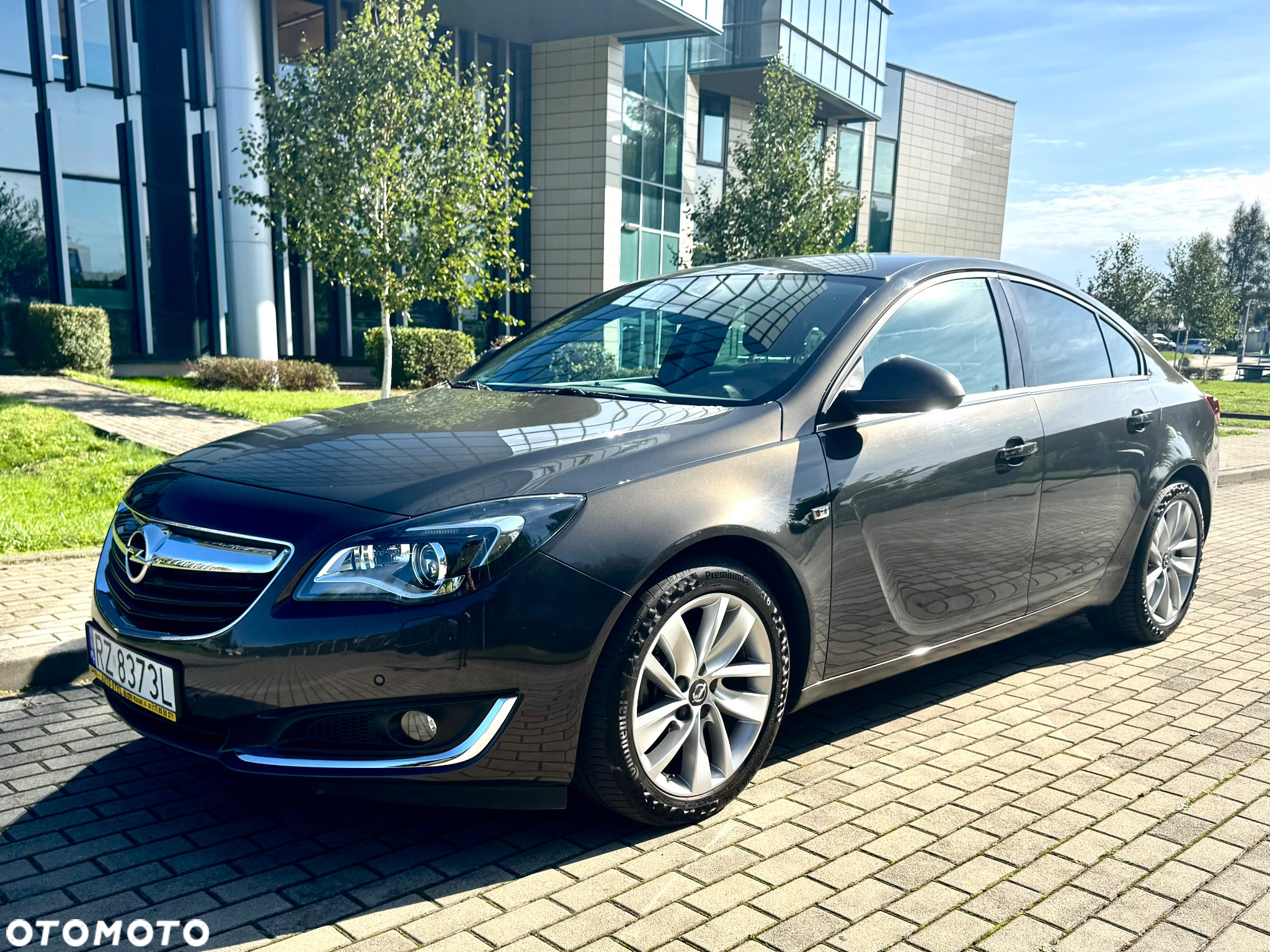 Opel Insignia - 11