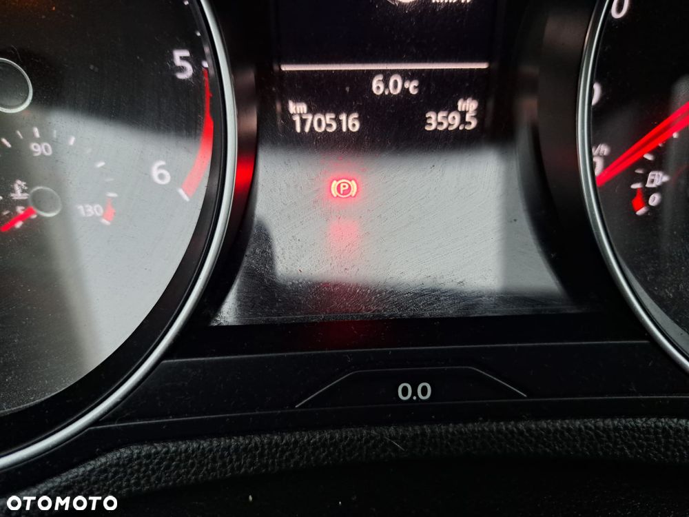 Volkswagen Passat 2.0 TDI SCR Comfortline DSG - 25