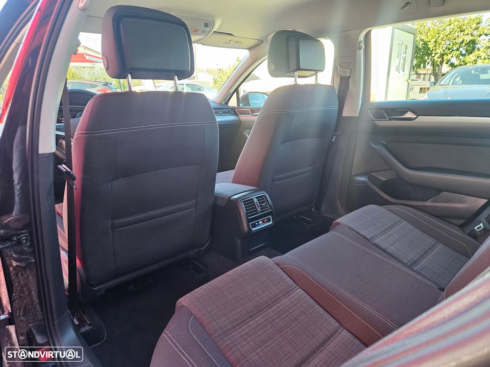 VW Passat 1.5 TSI Business - 21