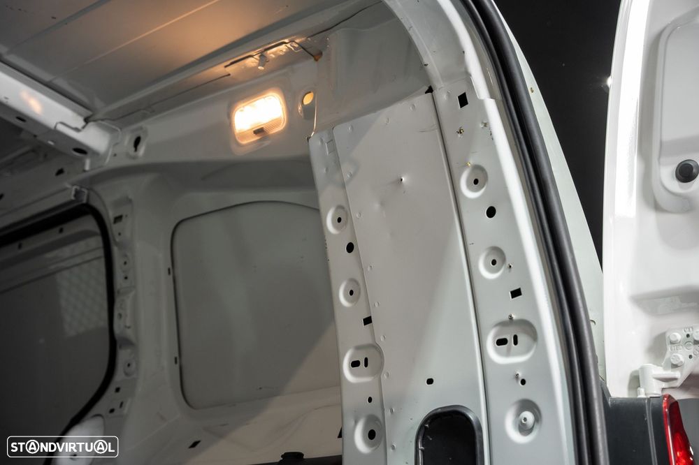 Citroën Berlingo 1.6 BlueHDi L2 3L - 17