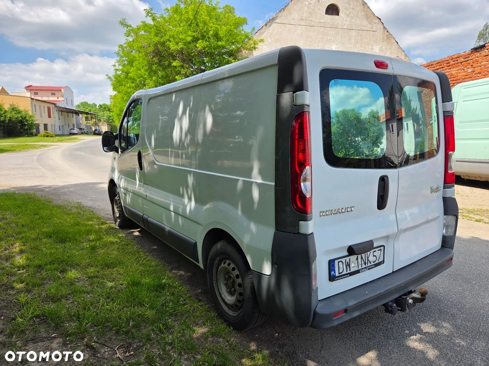 Renault Trafic L2H1 - 4