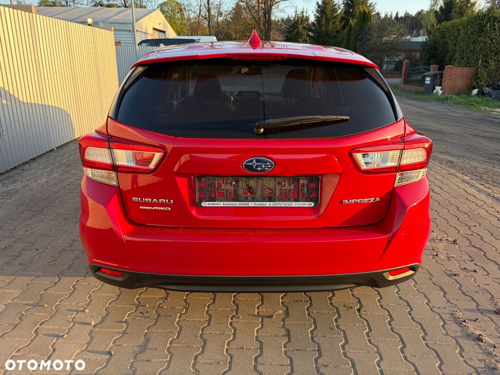 Subaru Impreza - 8