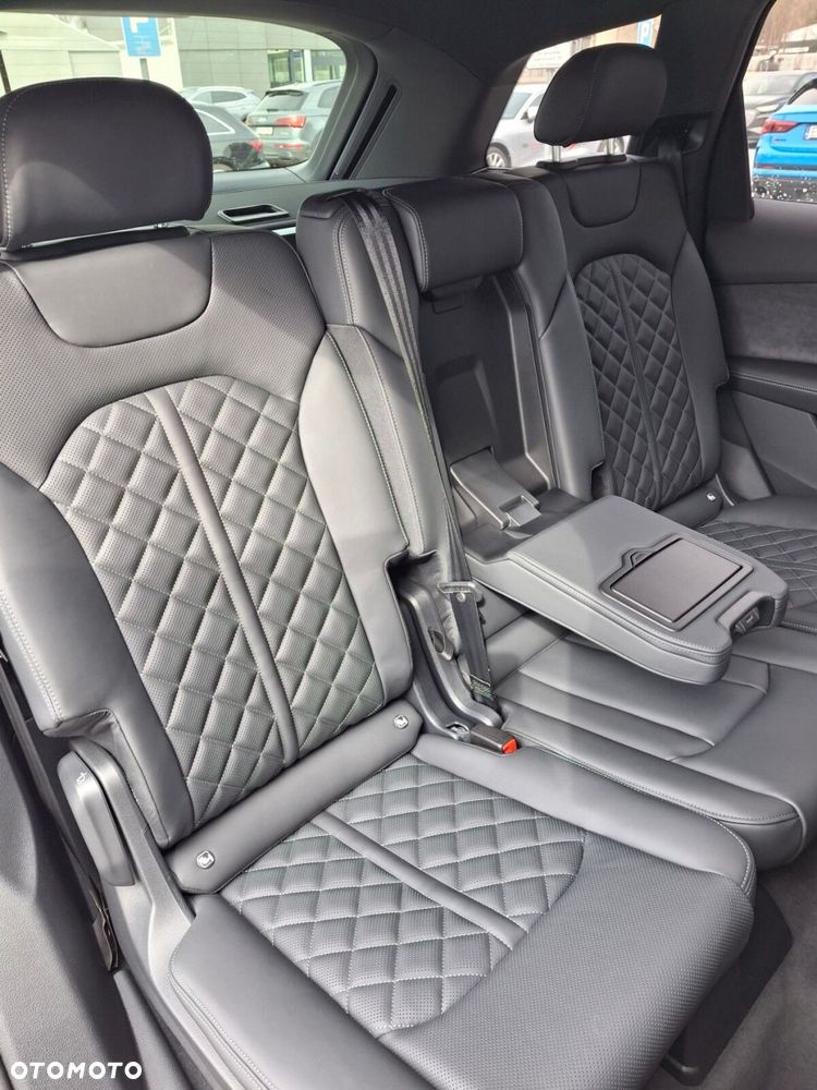 Audi Q7 - 18