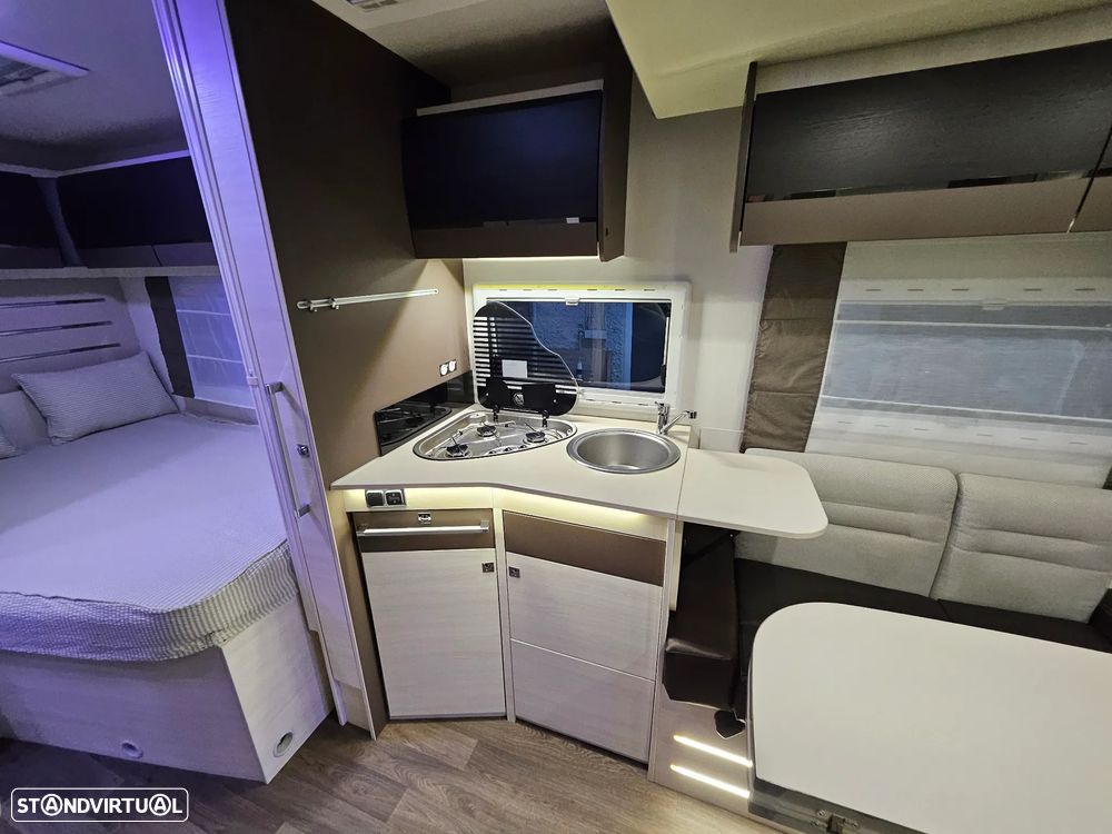 Challenger Genesis 275 Salão Face-to-face - 42