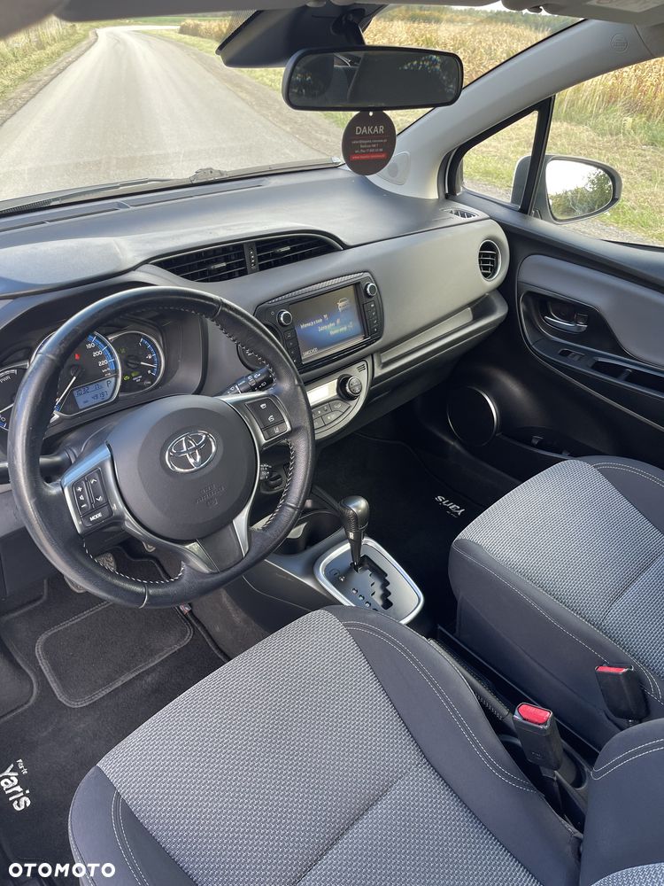 Toyota Yaris - 7