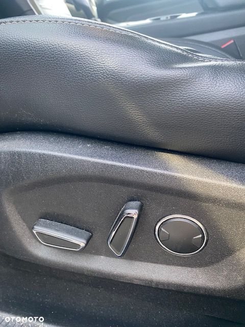 Ford S-Max 2.0 TDCi Titanium PowerShift - 12