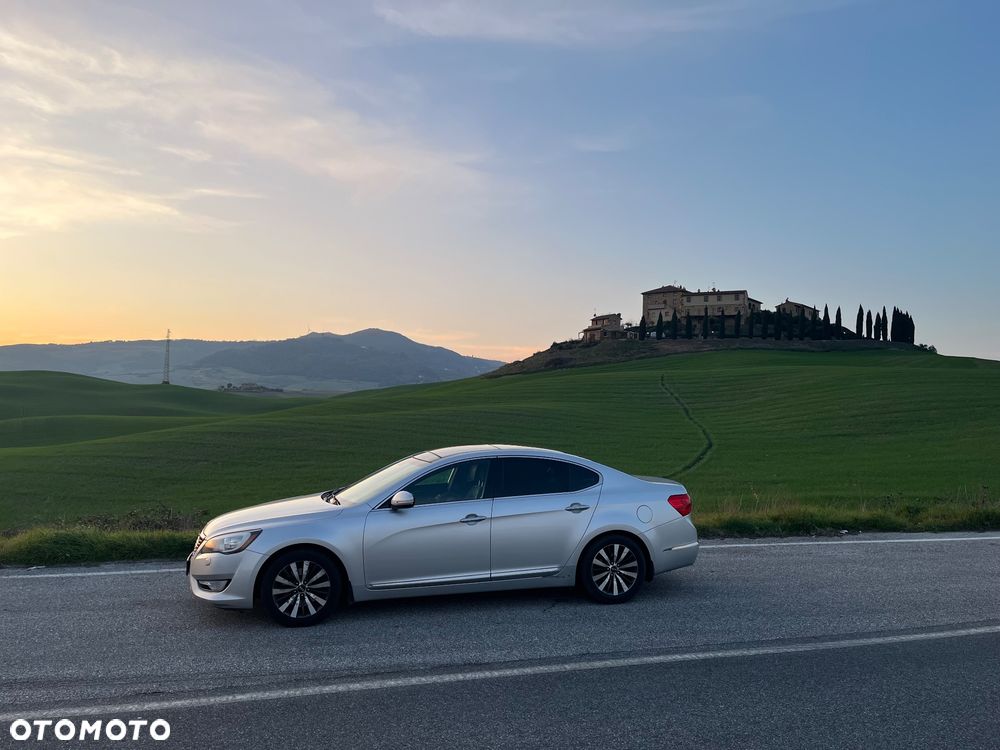 Kia Cadenza - 18