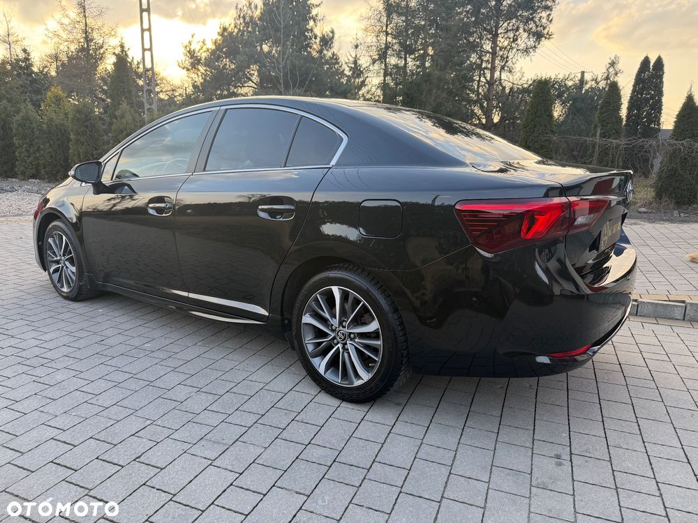 Toyota Avensis 2.0 Premium MS - 4