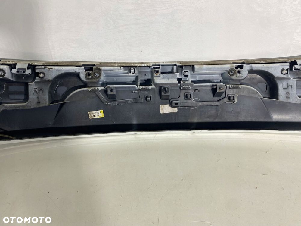 blenda klapy bagażnika tył renault clio iv kombi eu - 13