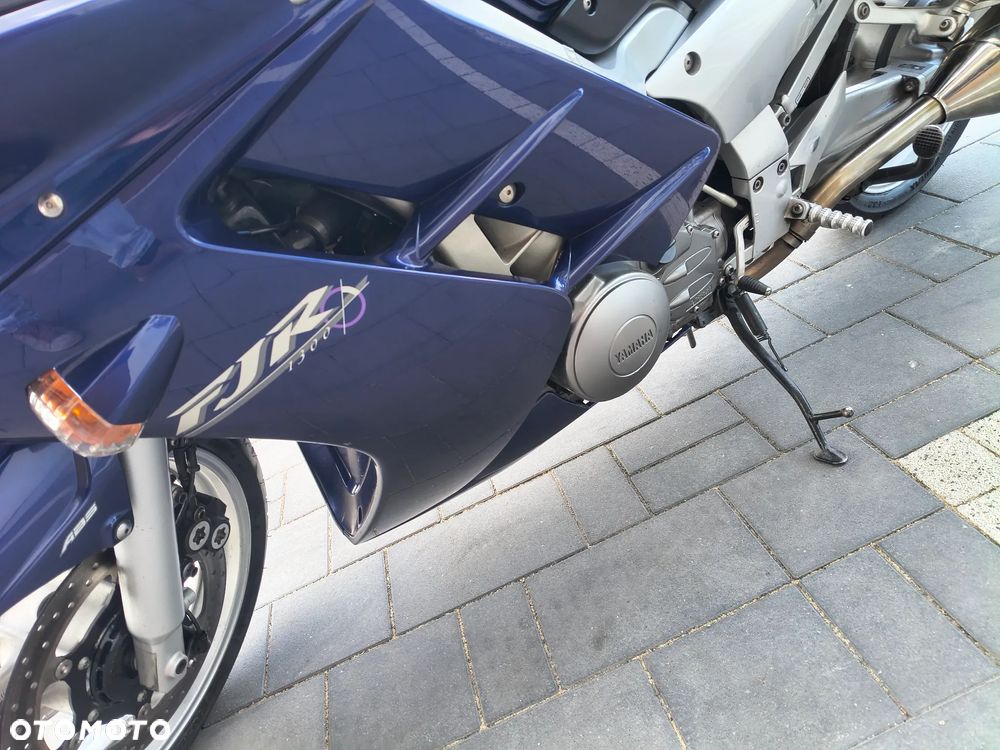 Yamaha FJR - 10
