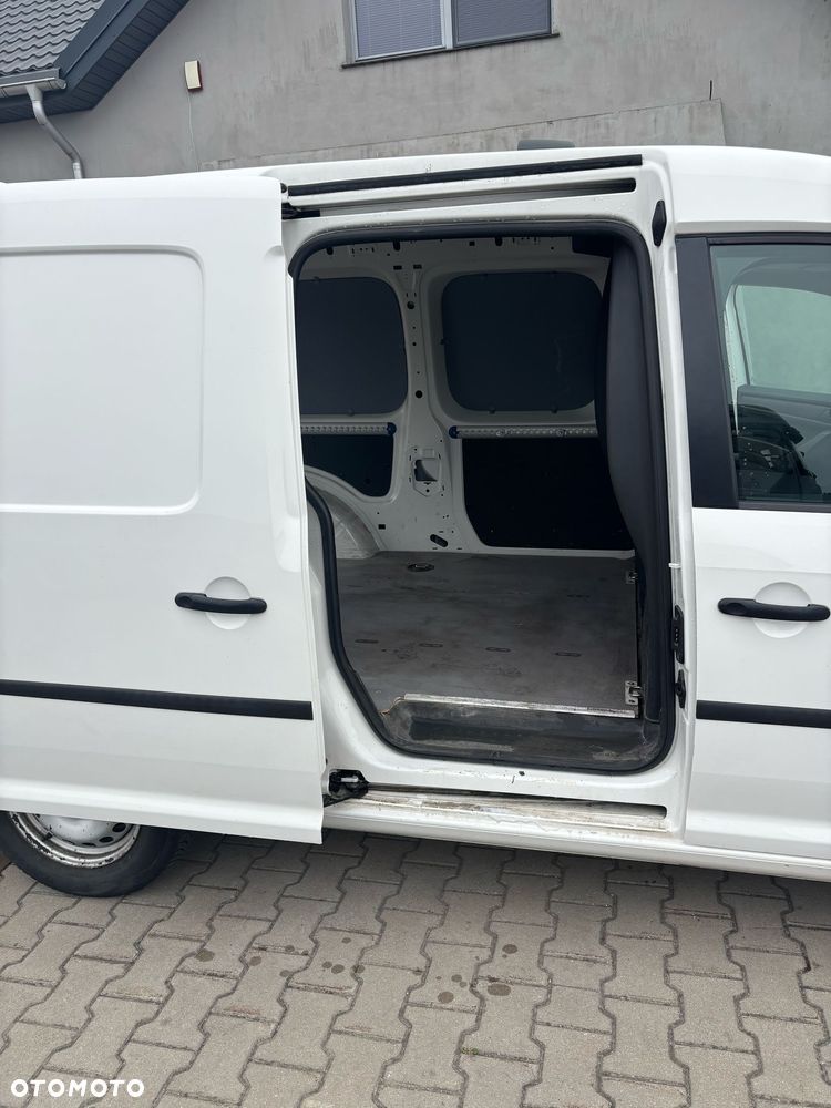 Volkswagen Caddy - 19
