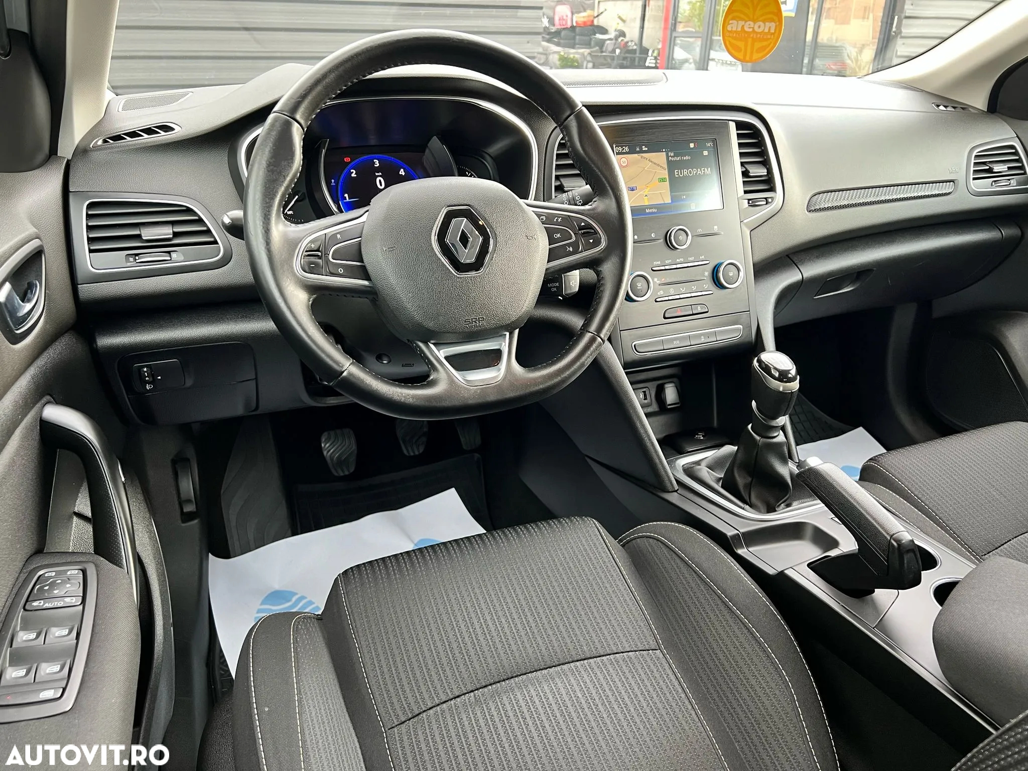 Renault Megane BLUE dCi Limited - 15