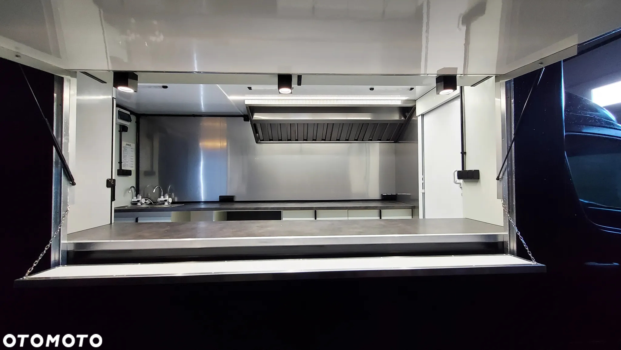 Mercedes-Benz Sprinter 412 D - 4