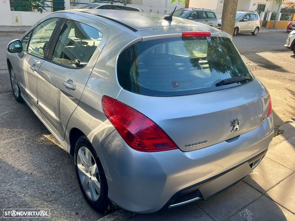 Peugeot 308 1.6 HDi Executive CVM6 - 3