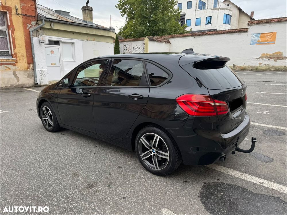 BMW Seria 2 218d Sport-Aut. Sport Line - 7