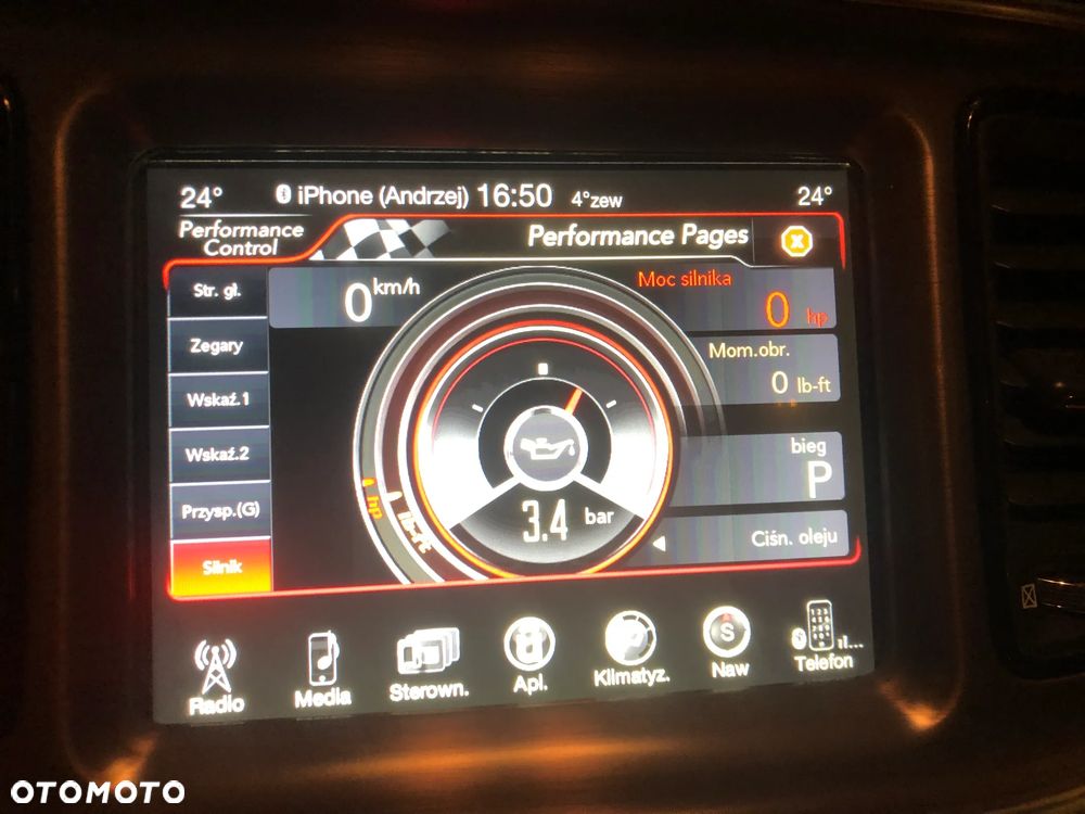 Dodge Challenger - 8