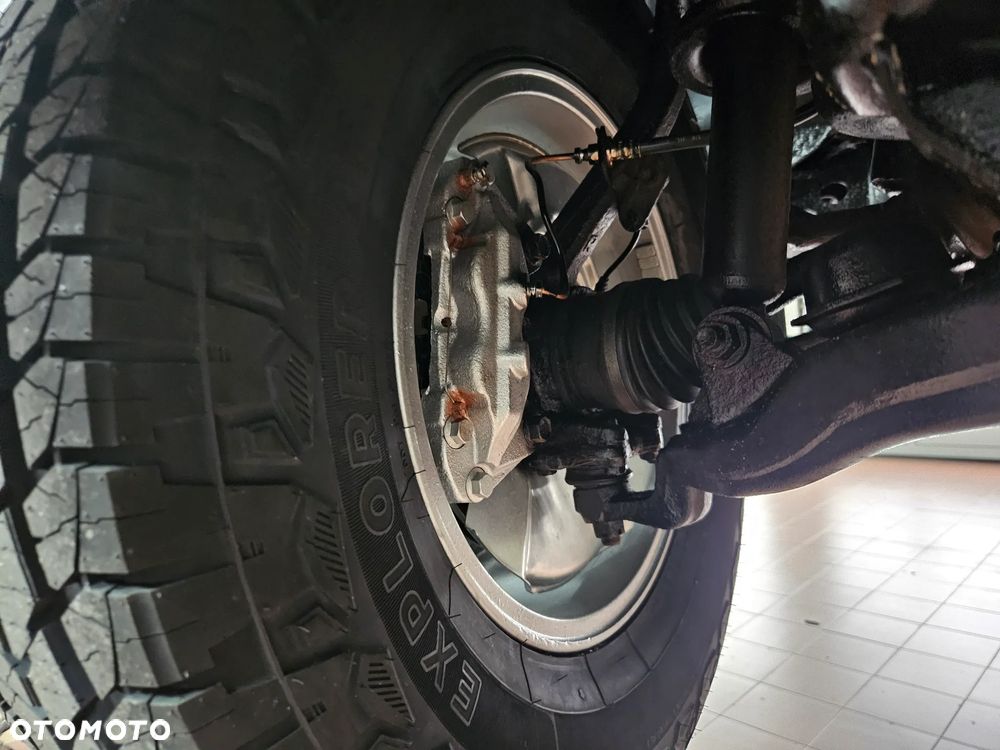 Toyota Land Cruiser KJ90 3.0 TD - 23