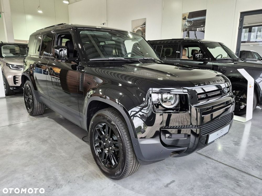 Land Rover Defender - 5