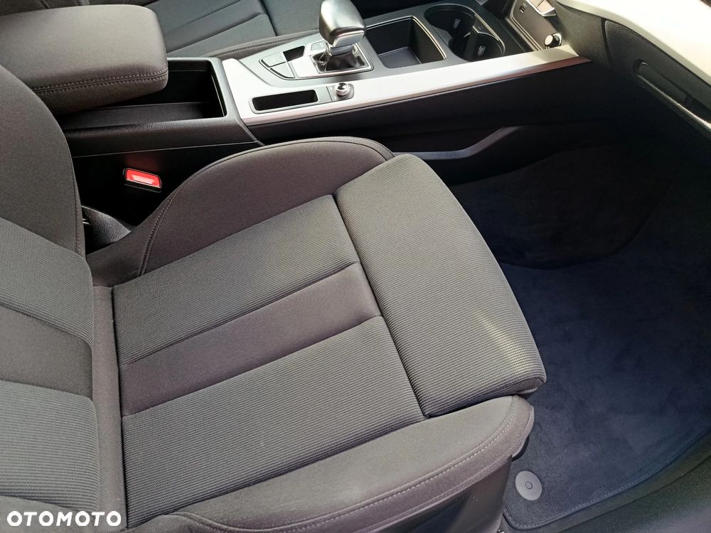 Audi A4 Avant 35 TFSI S tronic - 22