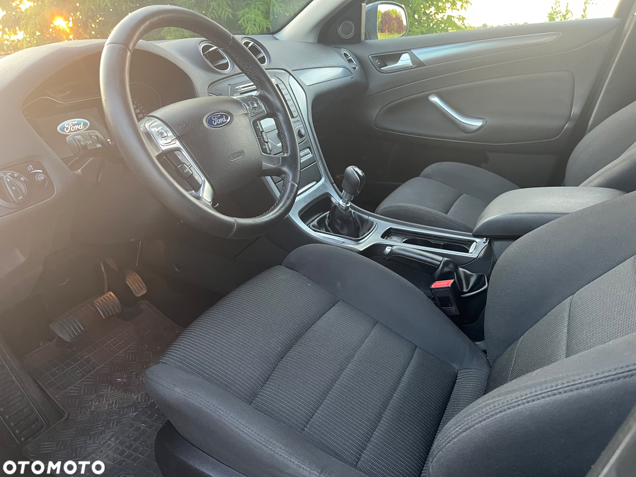 Ford Mondeo 2.0 TDCi Titanium - 11