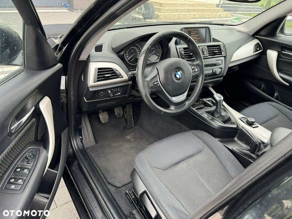 BMW Seria 1 - 15