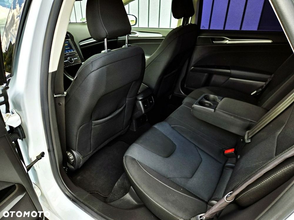 Ford Mondeo 2.0 TDCi Edition - 10