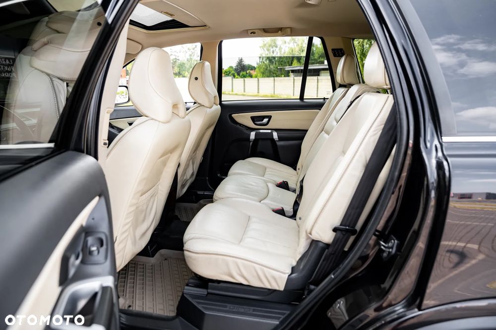 Volvo XC 90 D5 AWD Executive - 7