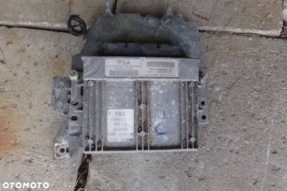Komputer  sterownik silnika Citroen Peugeot SAGEM 9645211580 9644625680-00 - 1