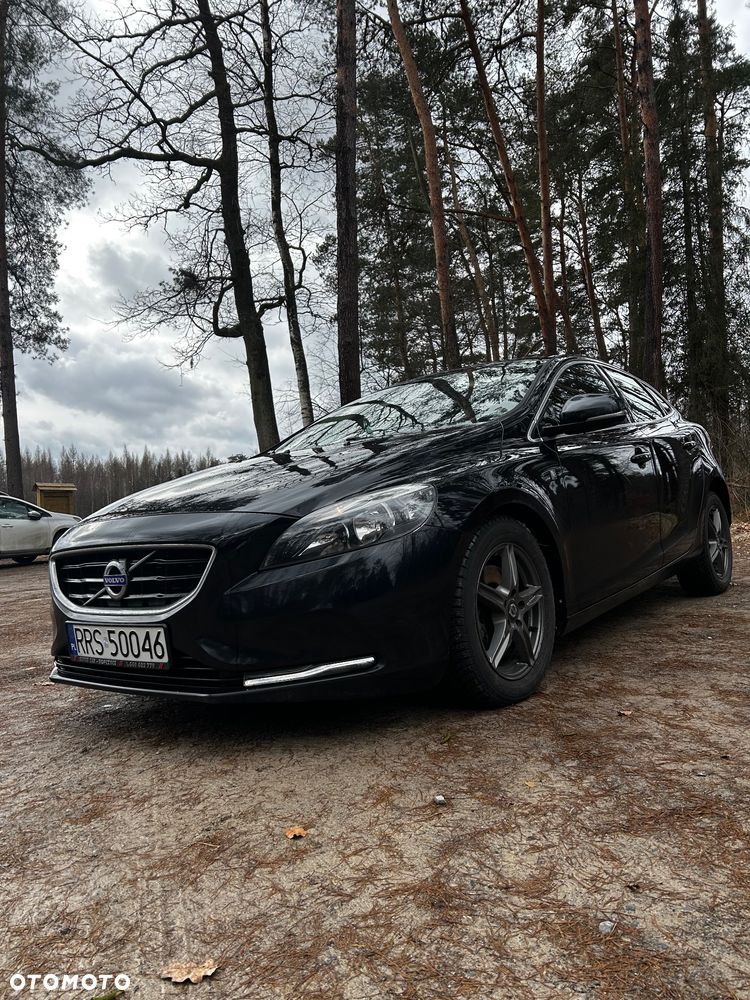 Volvo V40 D2 Ocean Race - 1