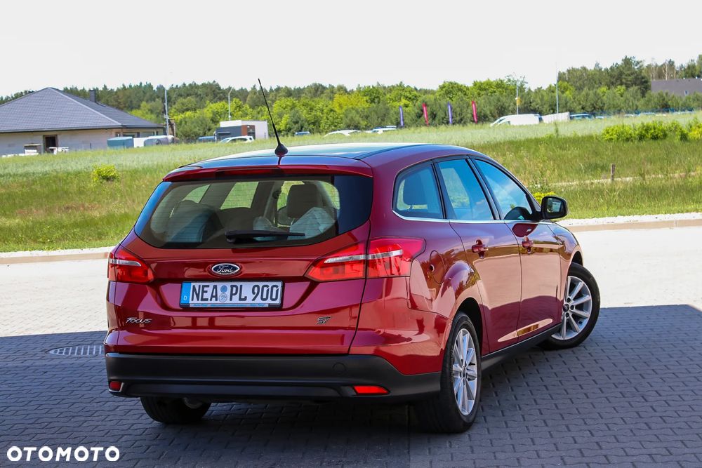 Ford Focus 1.5 EcoBlue Start-Stopp-System ST-LINE DESIGN - 7