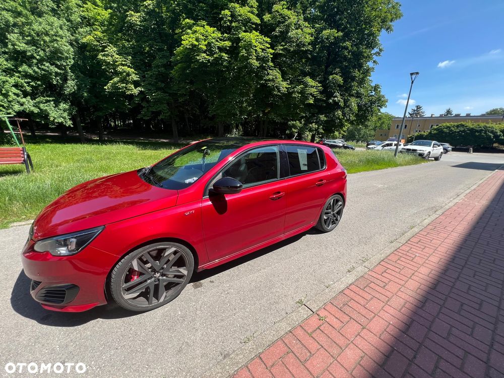 Peugeot 308 1.6 e-THP GTi by Sport S&S - 11
