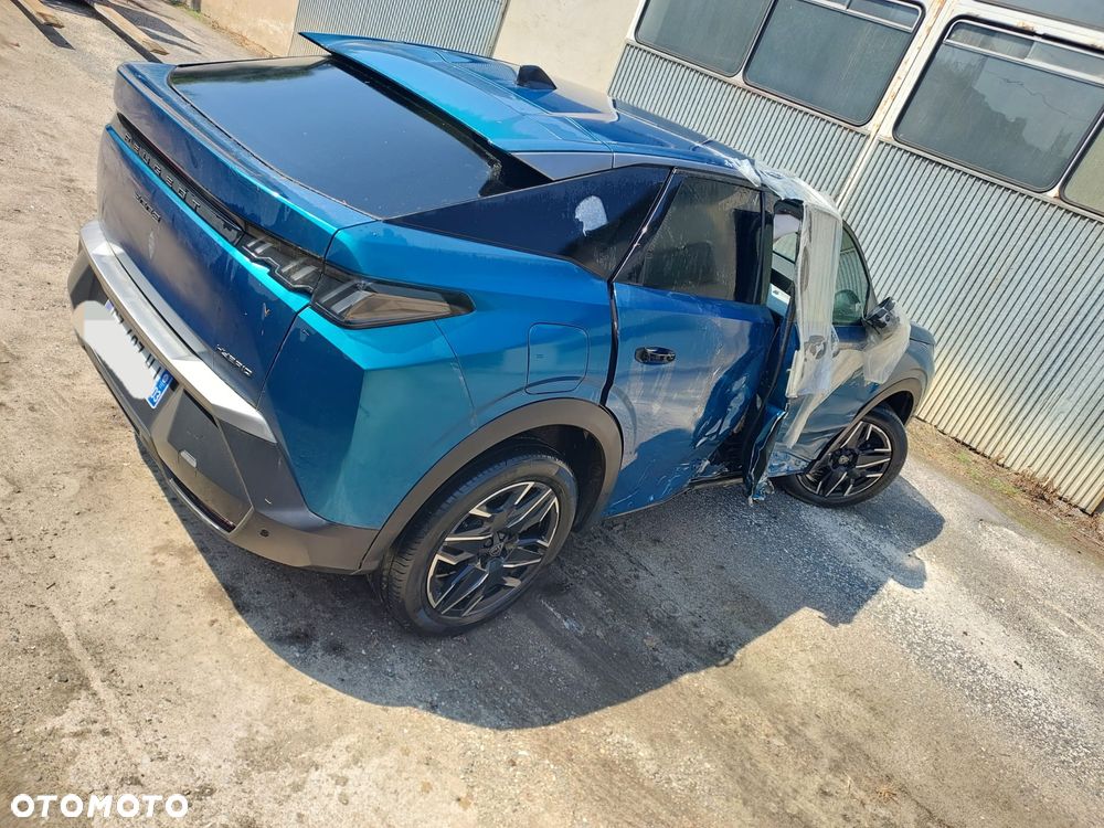 Peugeot 3008 1.2 PureTech mHEV Allure Pack S&S e-DCS6 - 5