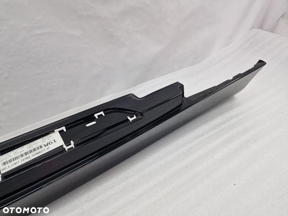 BMW E87 LIFT 07- PRAWA LISTWA PROGOWA PRZEDNIA PRZÓD / NAKŁADKA PROGU , NR 5177-7184354 / 7184354 , NR AUKCJI PR436 - 15