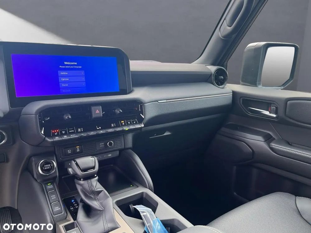 Toyota Land Cruiser 2.8 D-4D Mild-Hybrid Automatik Executive - 10