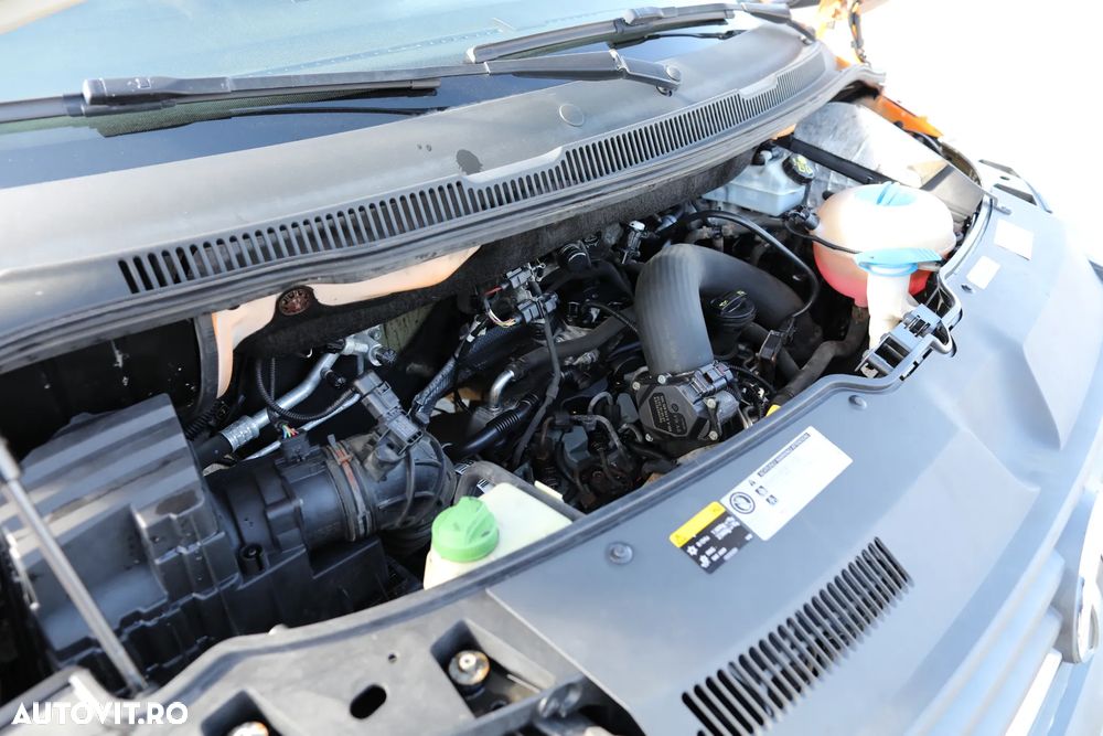 Volkswagen Transporter - 13