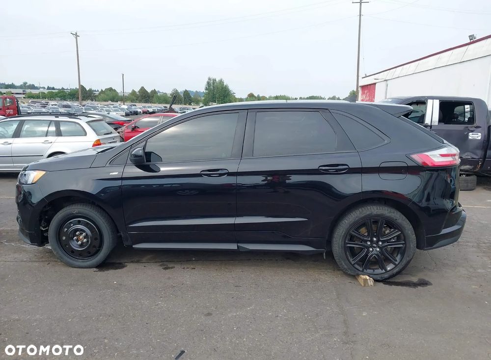 Ford Edge - 6