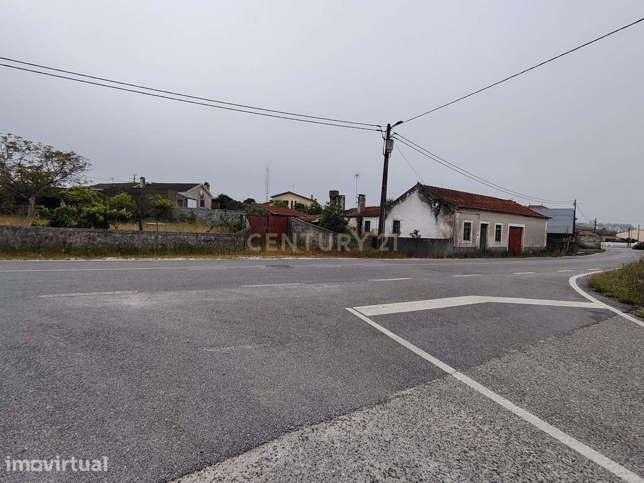 Lote com Viabilidade de Construção — Total 402 m² - Grande imagem: 3/13