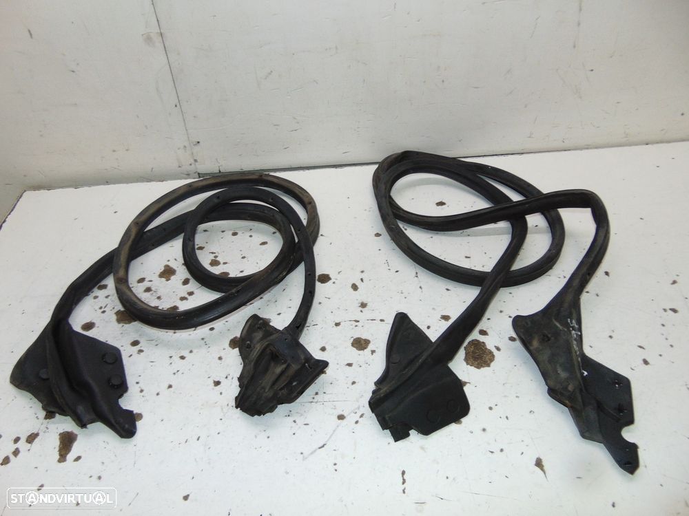 Hyundai S Coupe 2000 borrachas - 1