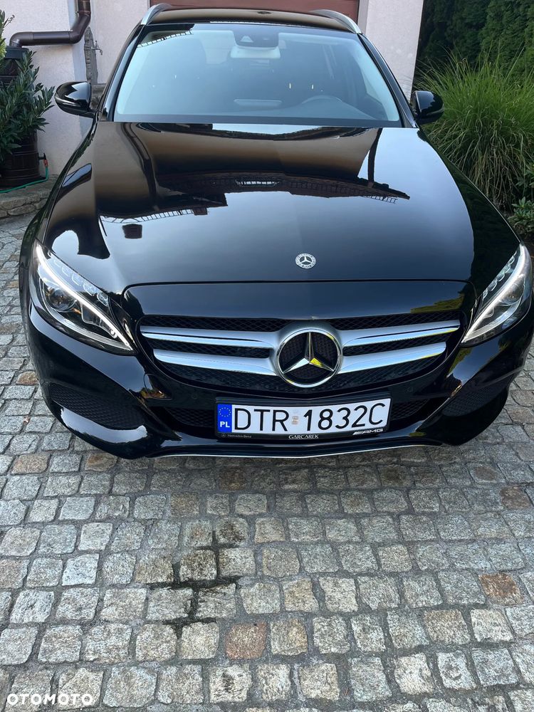 Mercedes-Benz Klasa C 220 d 4Matic 9G-TRONIC - 2